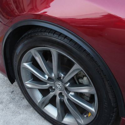 Universal EPDM Rubber Wheel Arch Fender Flare Guard for Most Vehicle Manufacturers