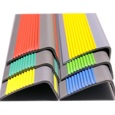 Interior/Exterior Decoration Aluminium Stair Tread Nosing with Non Slip Rubber Insert