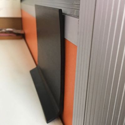 Easy-to-Install Rubber Wall Cove Base with Toe Choice from RAL Code or Pantone Code