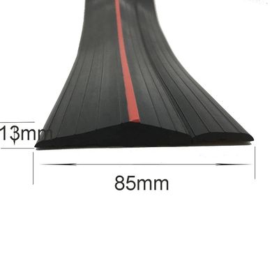Black or Gray Flood Door Plastic Dam Essential for Different Vehicle Applications