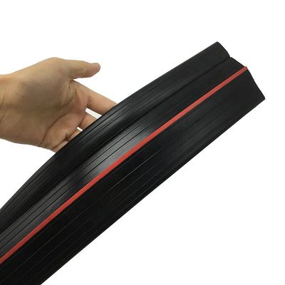 Black or Gray Flood Door Plastic Dam Essential for Different Vehicle Applications