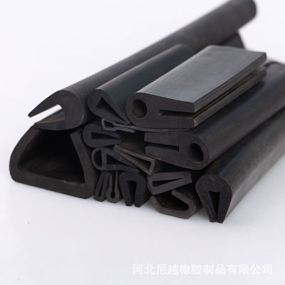 Flexible Rubber Edge Trims for Glass or Metal Sheets U Profile EPDM or PVC Extrusion