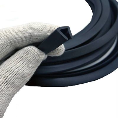 Flexible Rubber Edge Trims for Glass or Metal Sheets U Profile EPDM or PVC Extrusion