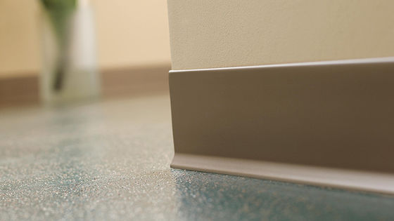 Flexible Vinyl Wall Base Rubber Cove Base with Toe 0.5'' to 8'' Height Black
