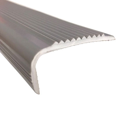 Cutting Non-Slip Rubber Stair Nosing Edge Trim Strips for White Stair Edge Protection