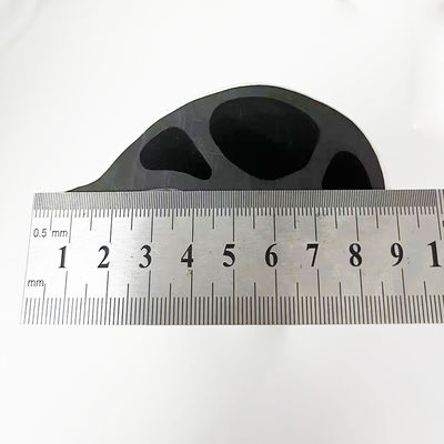 Marine Dock Protection Customized P Type Dock Bumpers with Protectors and Rubrails
