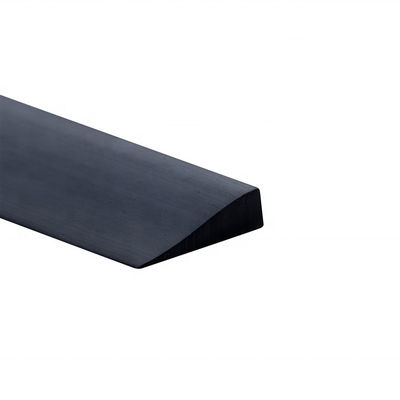 Flooring Accessories PVC Reducing Strip for Smooth Carpet to Floor Seam Integration