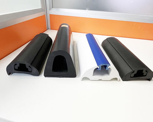 Boats and Ships Universal Rubber Fender with ISO/TS 16949 Certification
