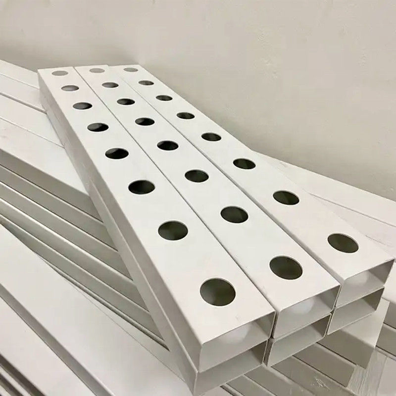 Nursery Greenhouse Hydroponic Pipe NFT Farm with Vertical Aeroponics System Pouch Holes